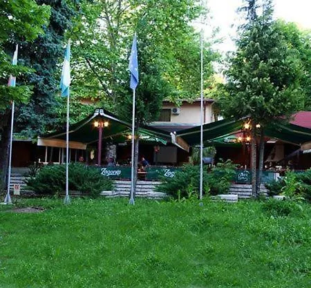 Ośrodek wypoczynkowy Les 3*