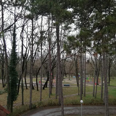 Les 3* Razgrad